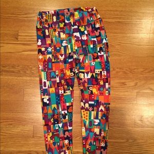 Disney Lularoe small world is leggings
